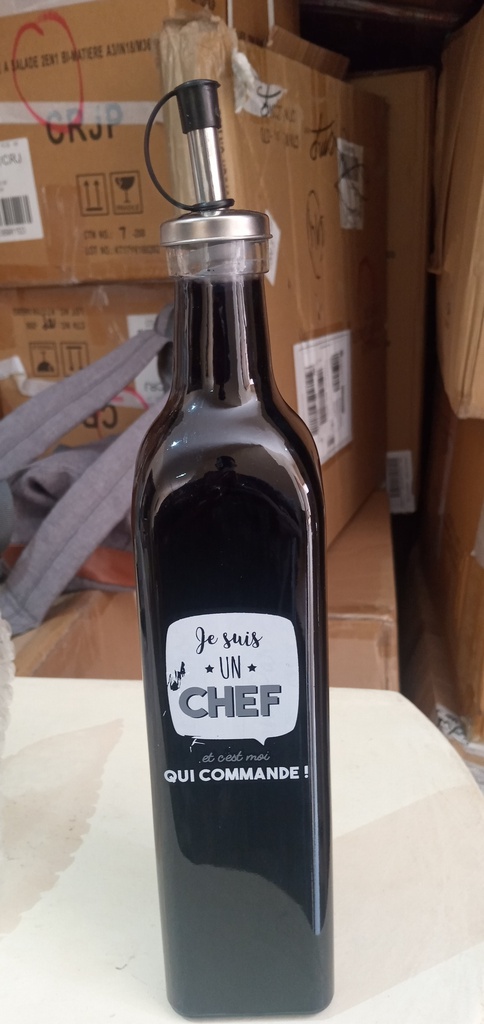 dehuile vinaigre en verre