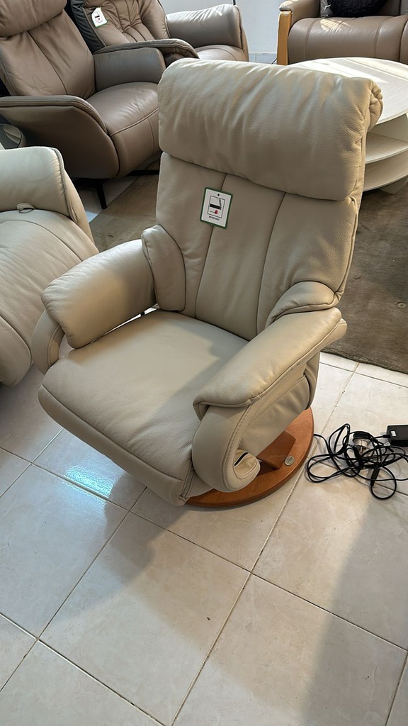 FAUTEUIL ELECTRIQUE PIEDS ROND EN BOIS